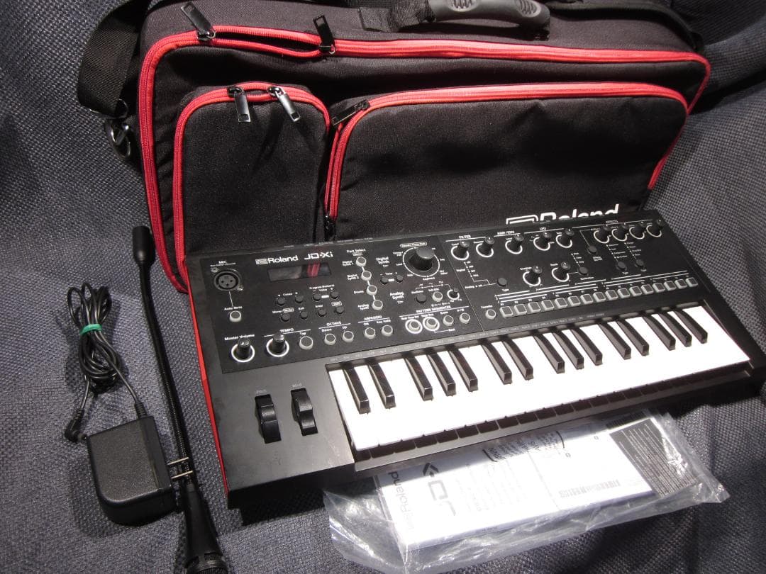 Roland JD-Xi 純正ケース付き