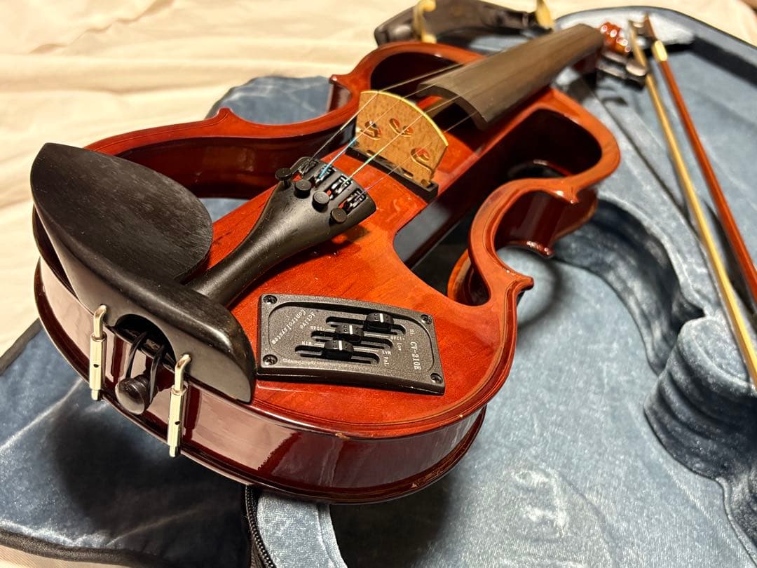 カルロ・ジョルダーノ　エレキバイオリン　CV-210E 美品1922-01-1