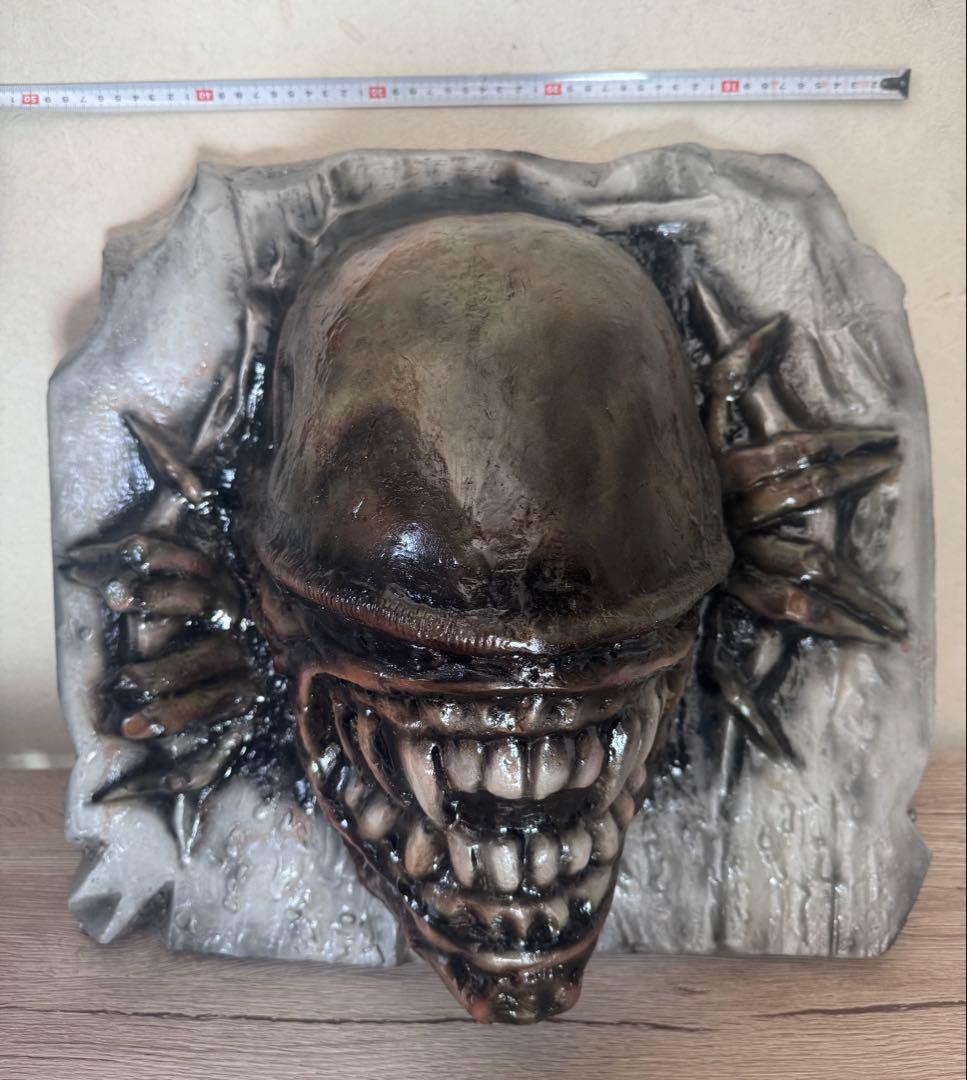 エイリアン　ウォール　スタチュー　フィギュア