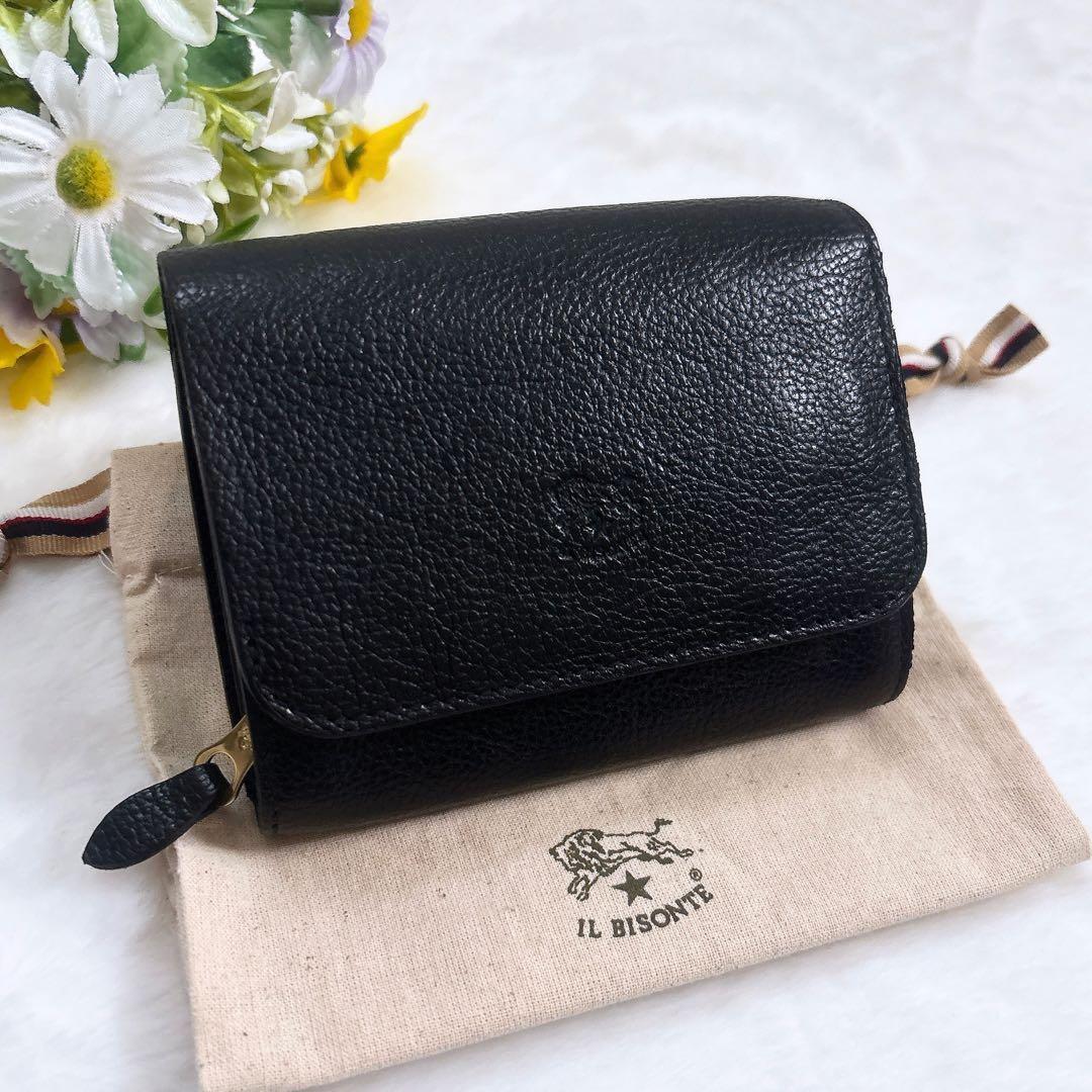 IL BISONTE シュリンクレザー 二つ折り財布 ロゴ刻印 フラップ 黒 IL BISONTE シュリンクレザー 二つ折り財布 ロゴ刻印 フラップ 黒 IL