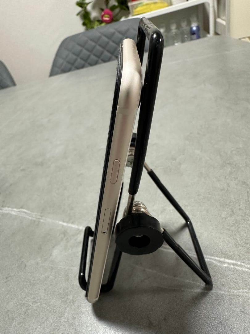 iPhoneSE3 64GB 第3世代 APPLE SIMフリーバッテリー91%