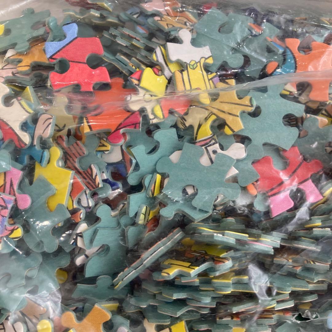 ディズニーキャラクター162大集合！2000ピースパズル - メルカリ