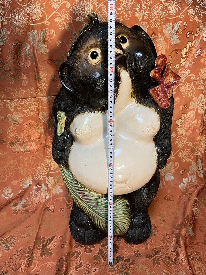 信楽焼　メスダヌキ　めすだぬき　たぬき