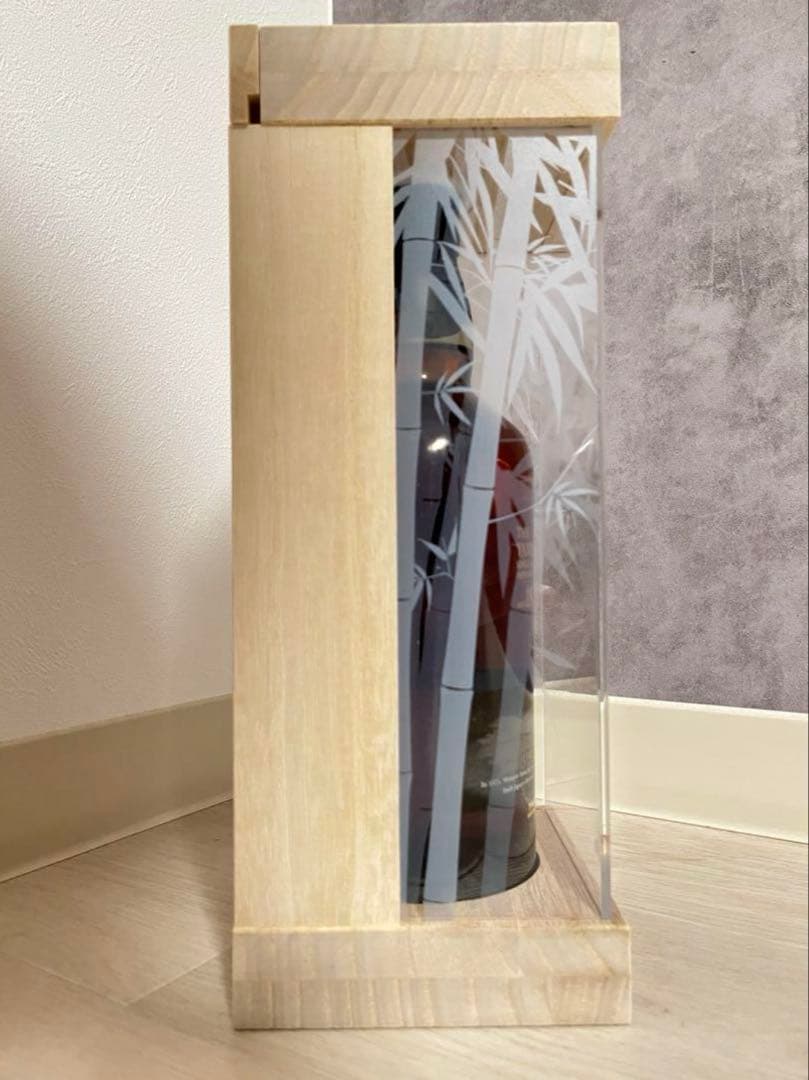 山崎 18年 リミテッドエディション 700ml 木製ケース付き 山崎18年