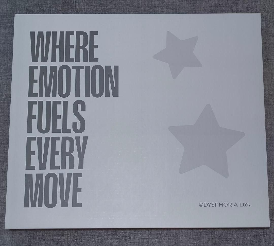 DYSPHORIA MAKI 真希 ガラスマウスパッド - メルカリ