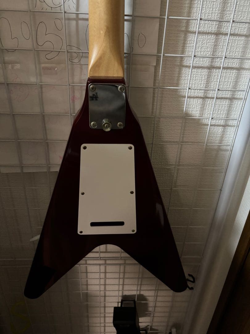 グレコ フライングV アンプ内蔵内蔵ギター