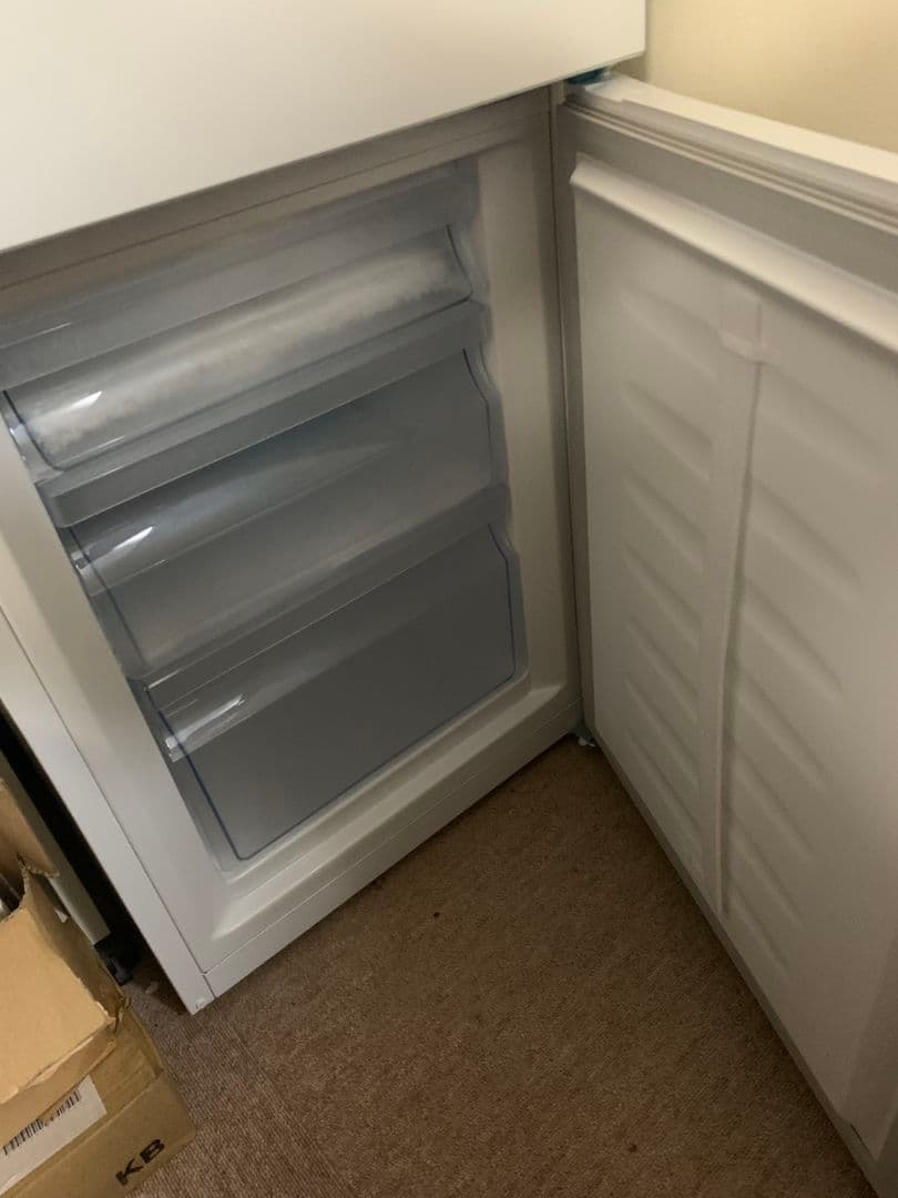 長崎発 Hisense ノンフロン冷凍冷蔵庫 HR-D1701W 引取限定 美品 生活家電