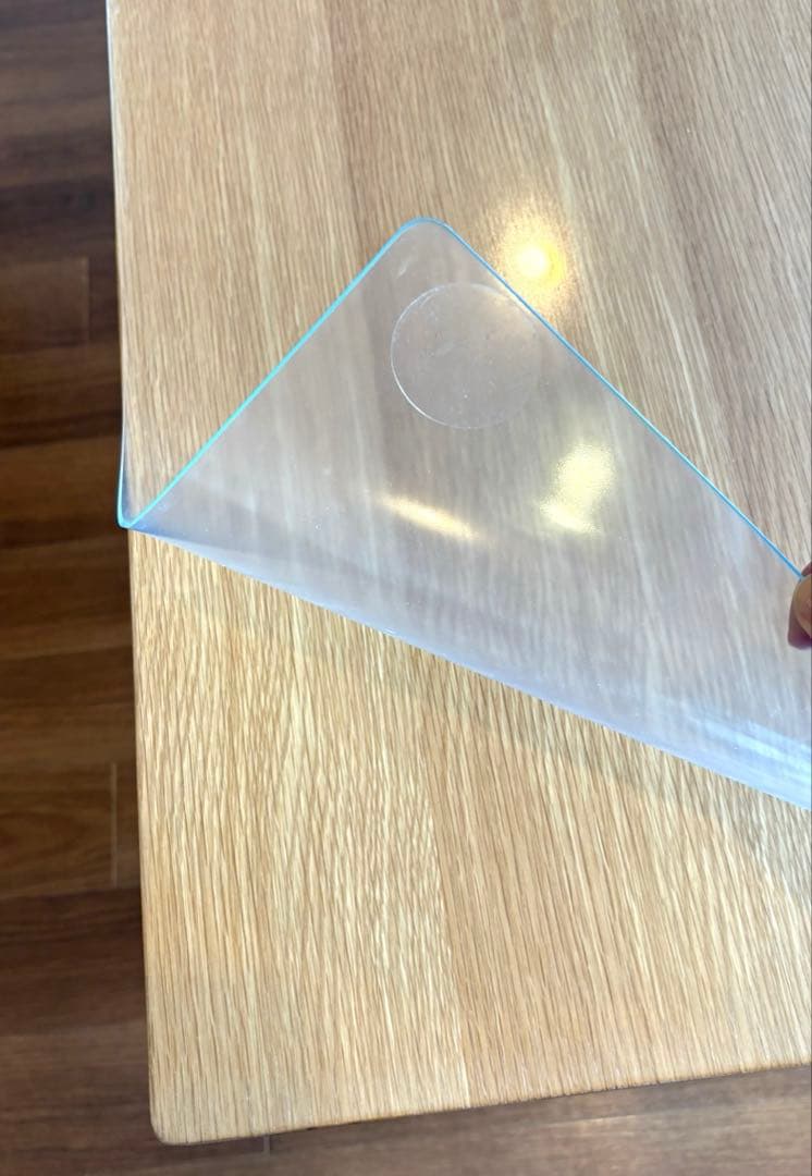 ①リビングでもダイニングでもつかえるテーブル4　オーク