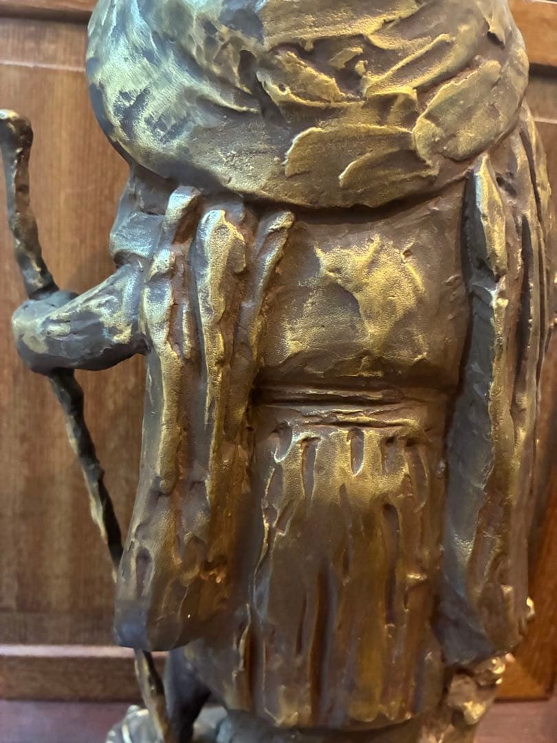 北村西望　大慈良寛　ブロンズ　1979制作　高さ38センチ　6.5キロ　良寛和尚