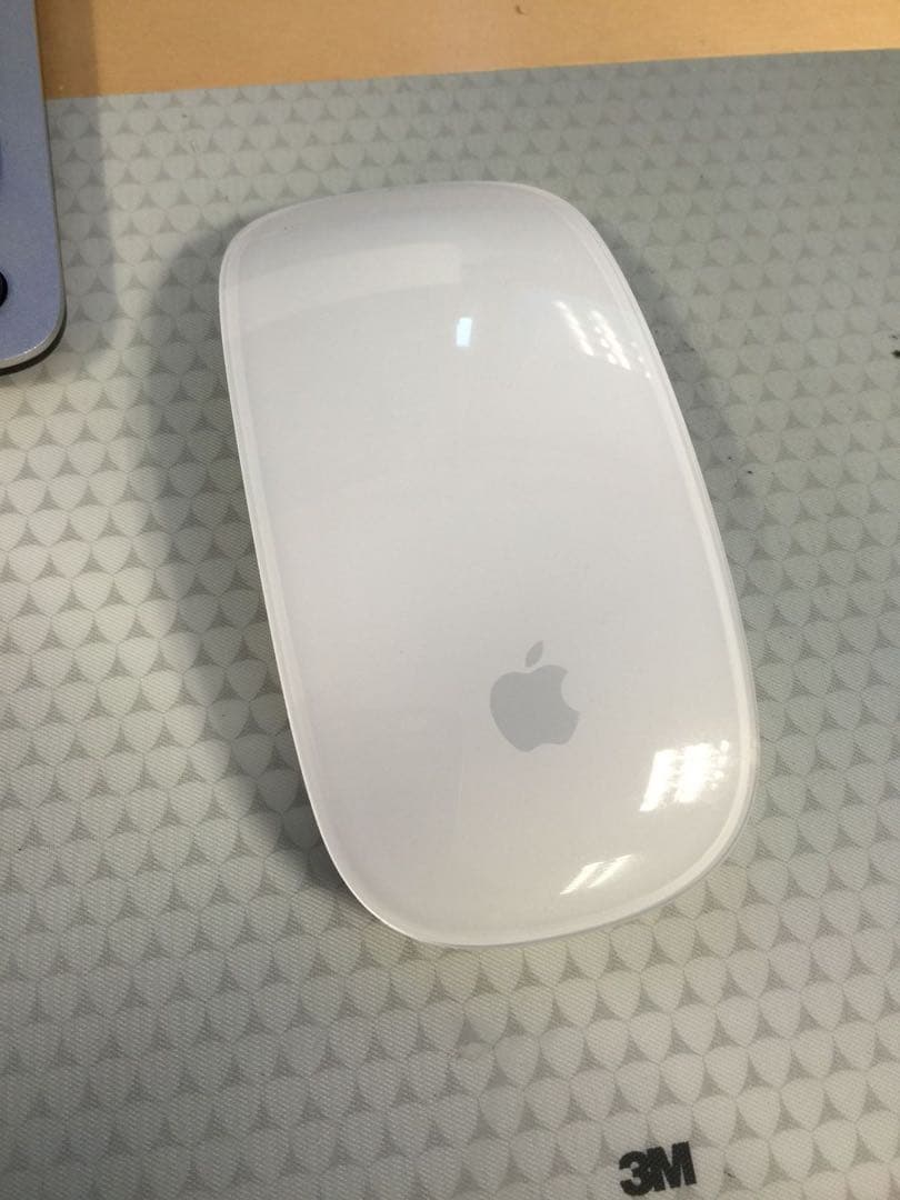 M2 MacBook Air シルバーMagic Mouseも無料 M2 MacBook Air シルバー