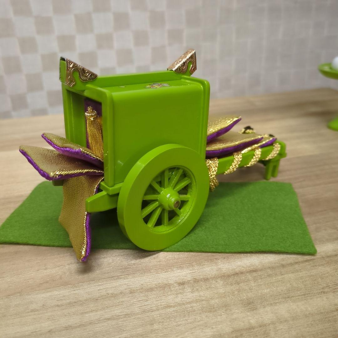 雛道具　25号　6点セット木製 抹茶色 幅60cm〜70cm前後3段用