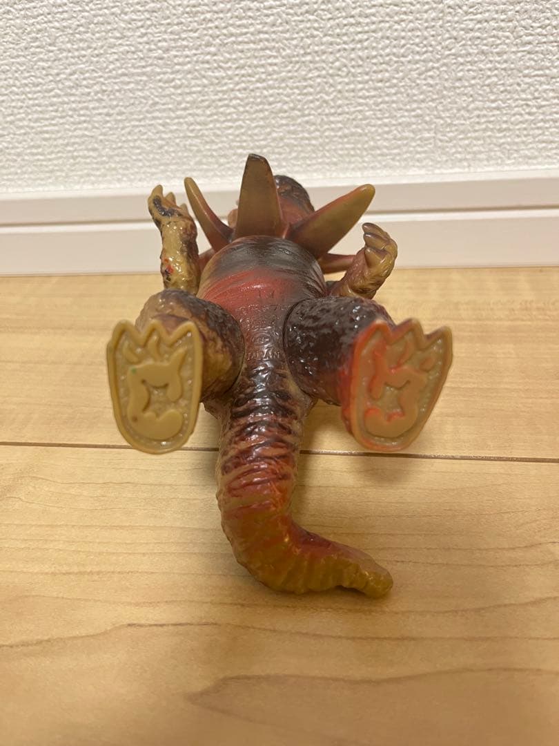 ウルトラマンシリーズ妖怪　ポピーキングザウルスシリーズガボラソフビ怪獣フィギュア