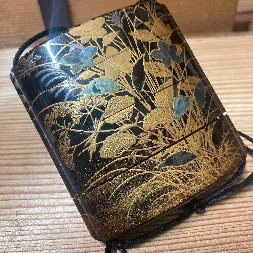 江戸時代　印籠　蒔絵　青貝　梨地