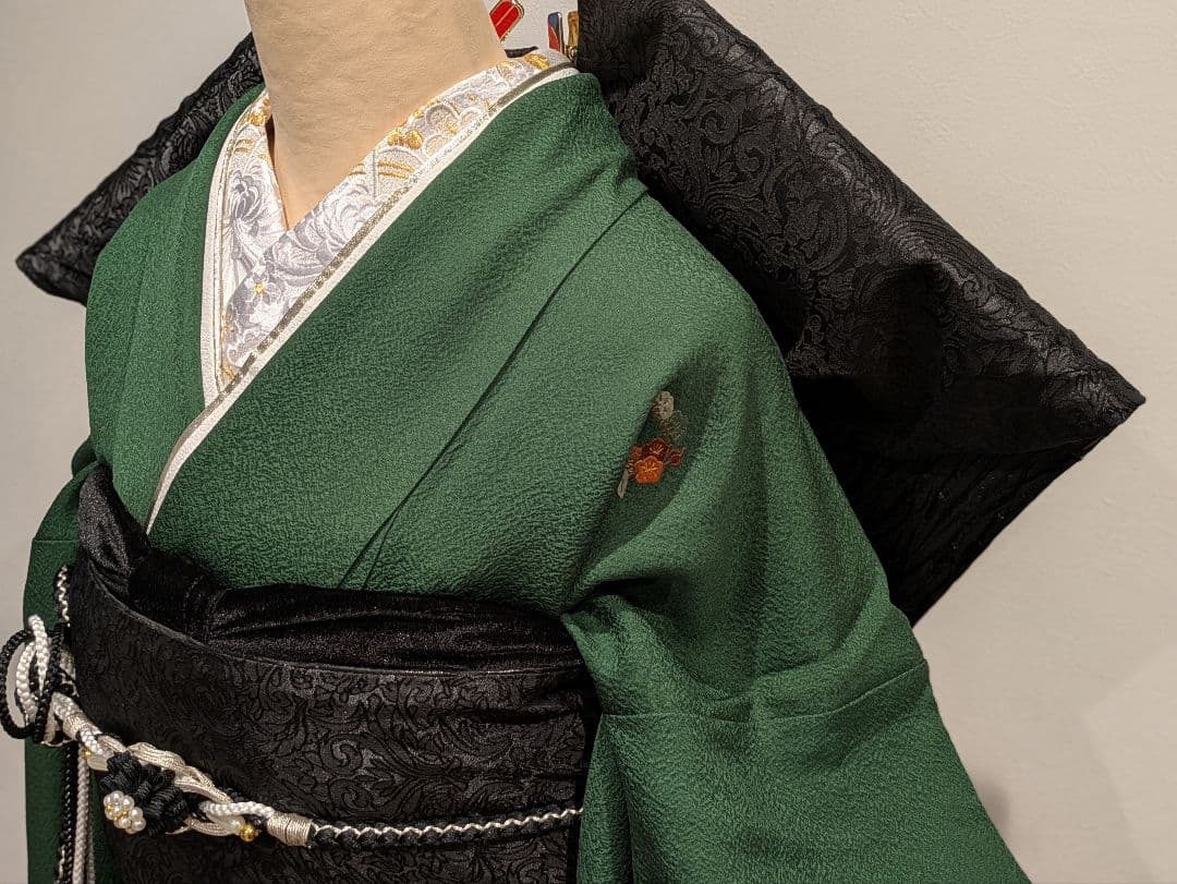 振袖フルセット 身丈165裄69.5 色無地 緑 三つ紋 逸品 - メルカリ