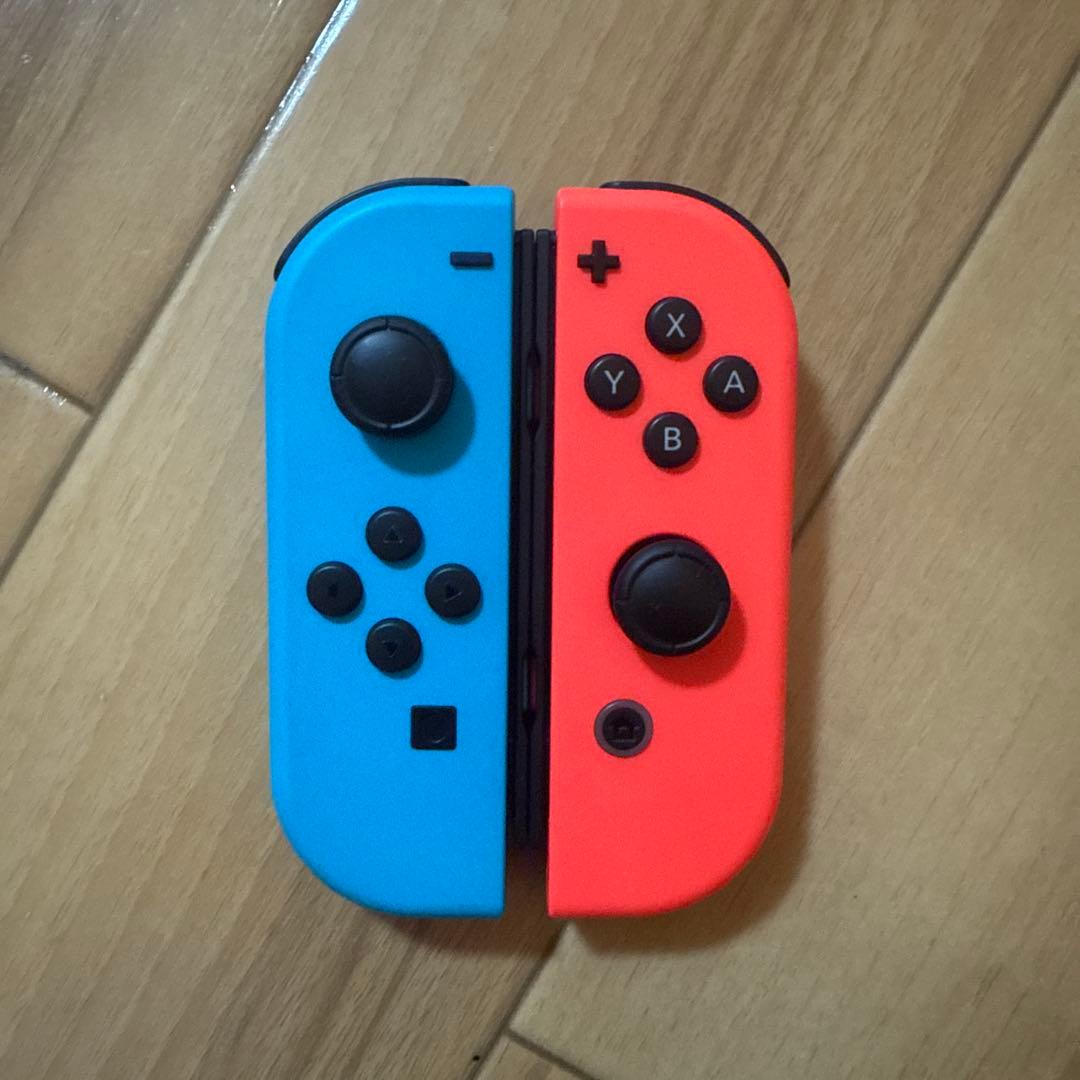 Nintendo Switch ネオンブルー・レッド本体+スプラトゥーンプロコン
