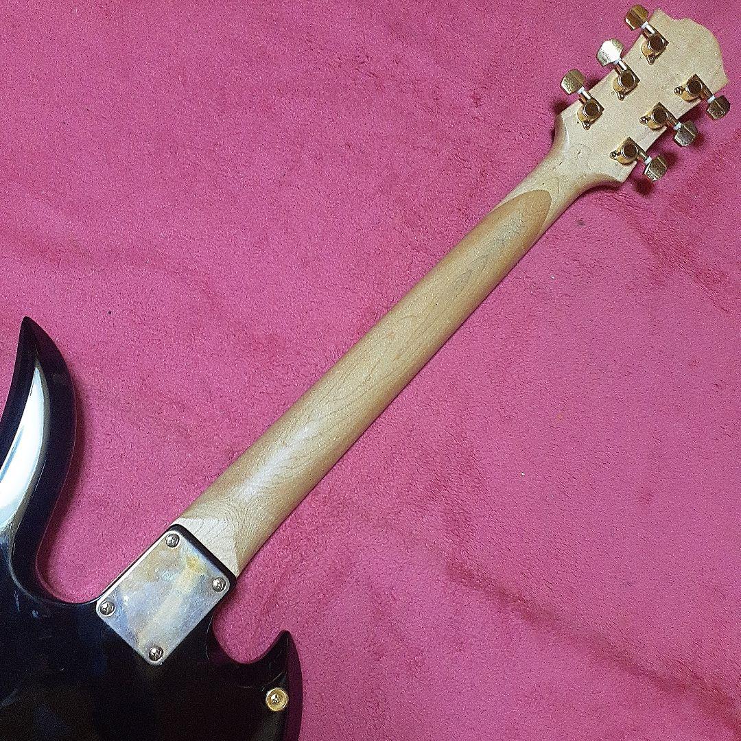 【良・美品】アメーバペイント・hideモデル。モッキンバードエレキギター。