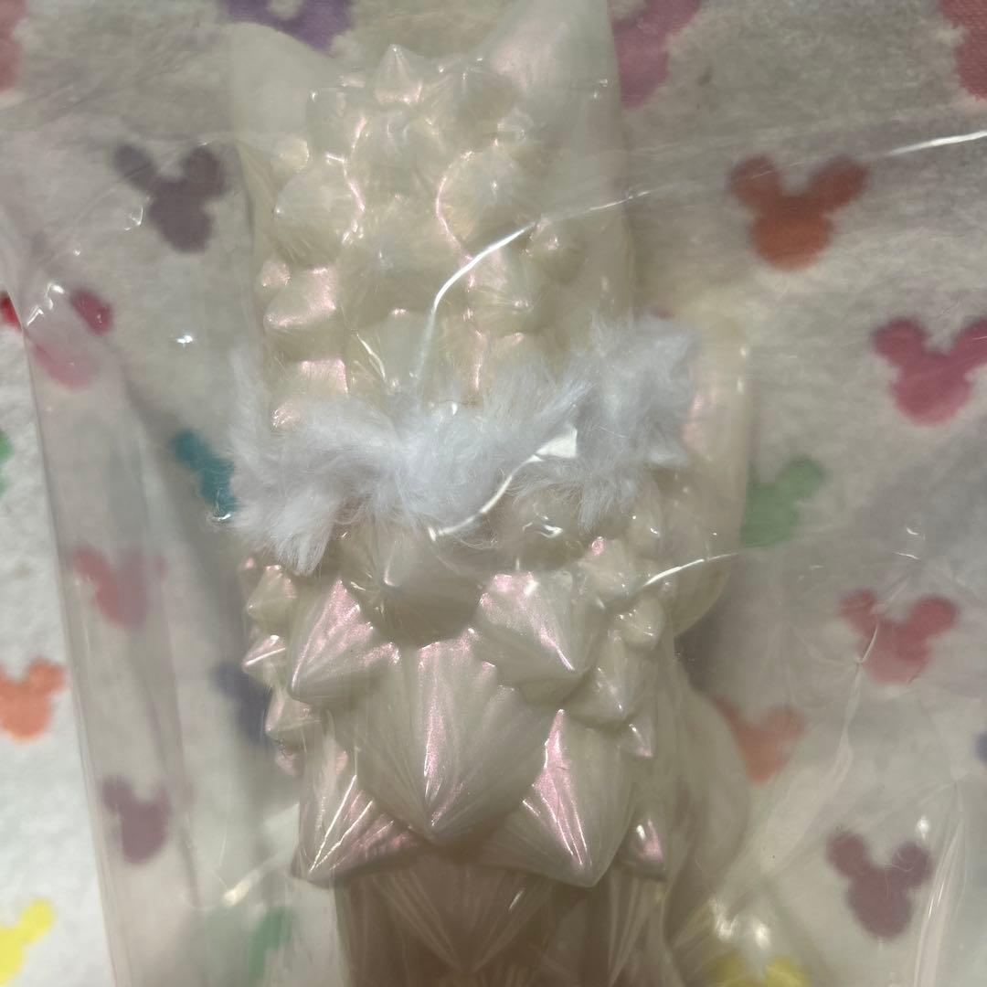 小夏や 大王 ネゴラ スノーパールホワイト色 未開封 ソフビ フィギュア