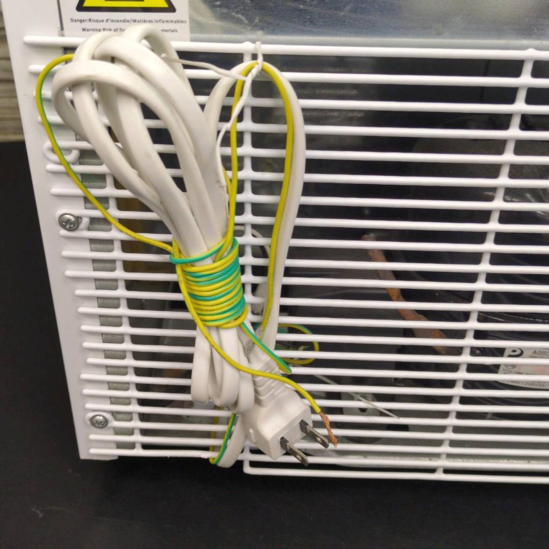 ☆アレジア　1ドア冷凍庫　直冷式　36Ｌ　2019年製　AR-BD40