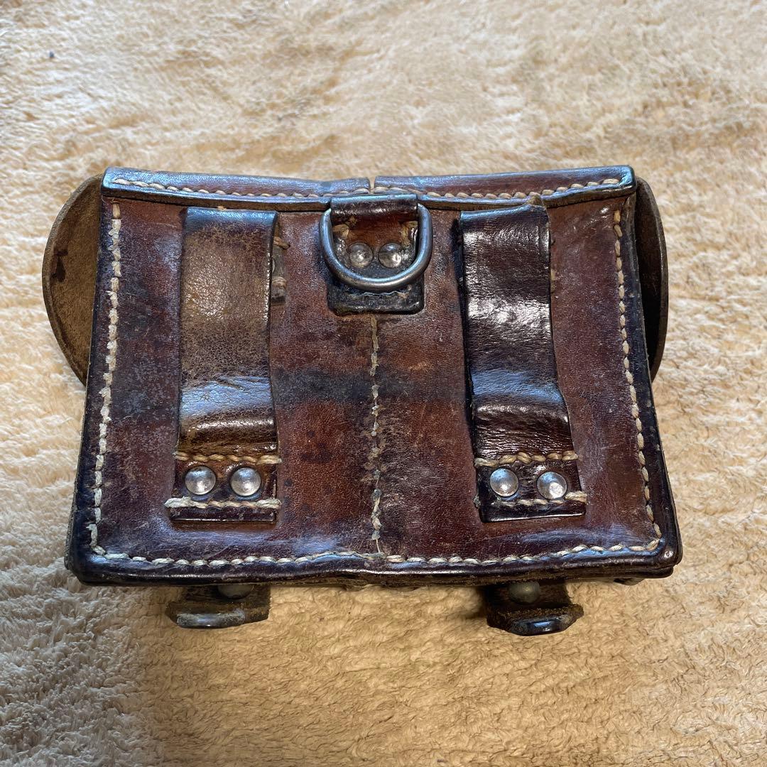 ミリタリー　ポーチ　レザー