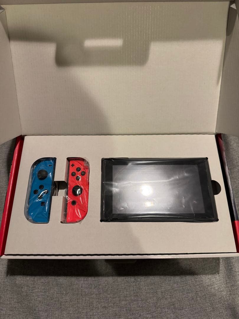 か*い様 Nintendo Switch 本体 青/オレンジ Joy-Con付き