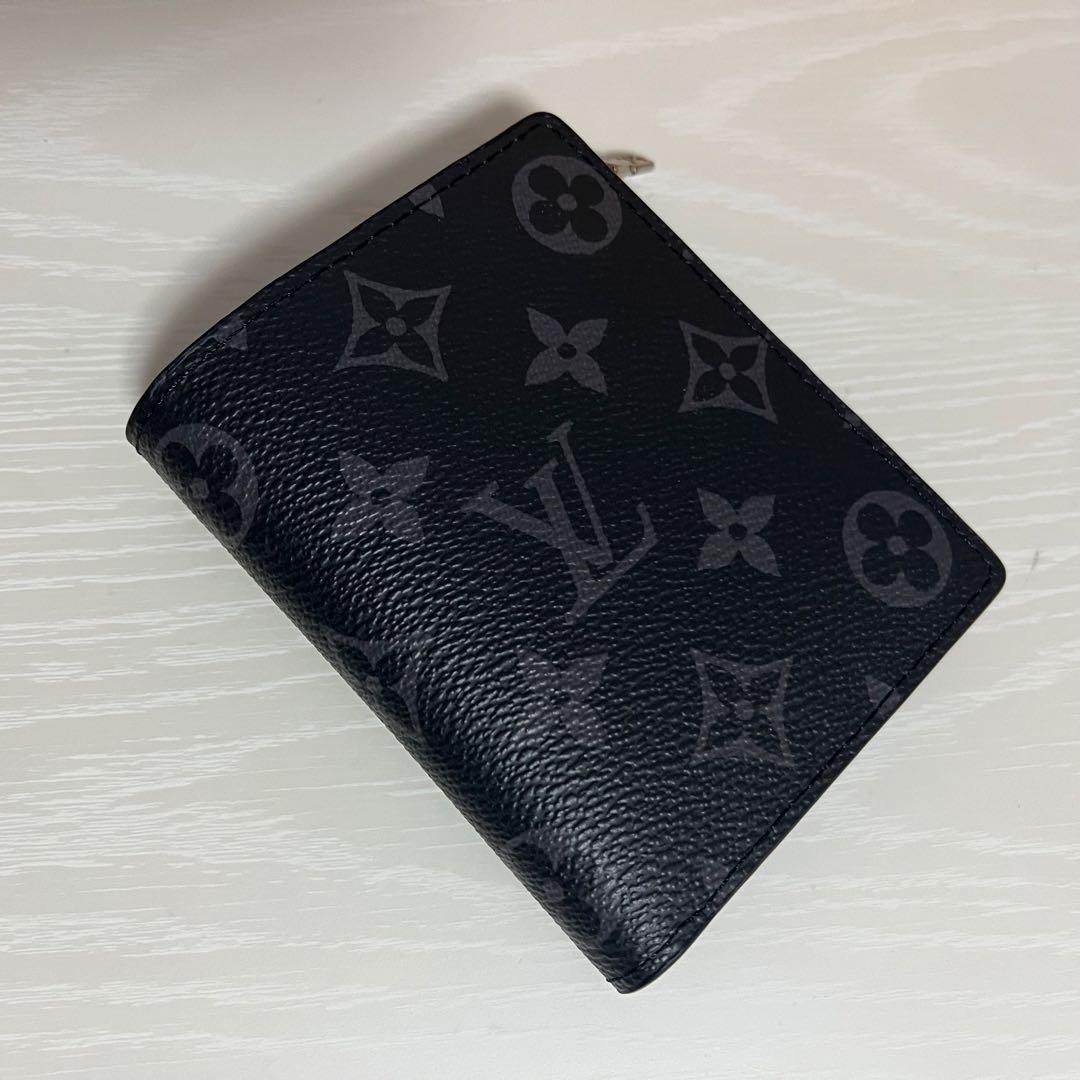 LOUIS VUITTON ブラック 二つ折り財布 ルイヴィトン 2つ折り財布