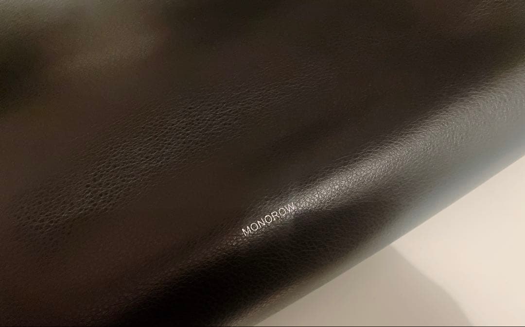 MONOROW ブラックショルダーバッグ エンジェルバッグ