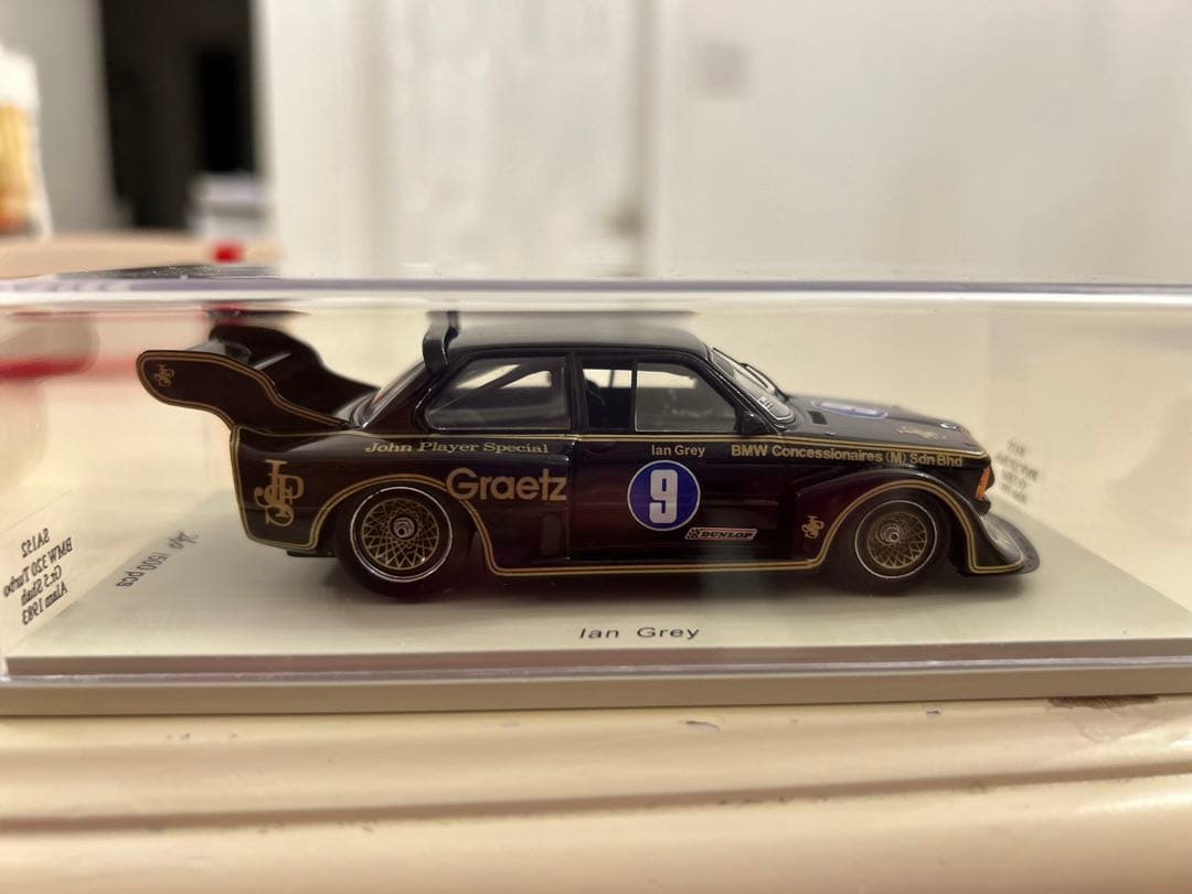 ミニカー BMW 320 Turbo Ian Grey 1/43 SPARK MODEL