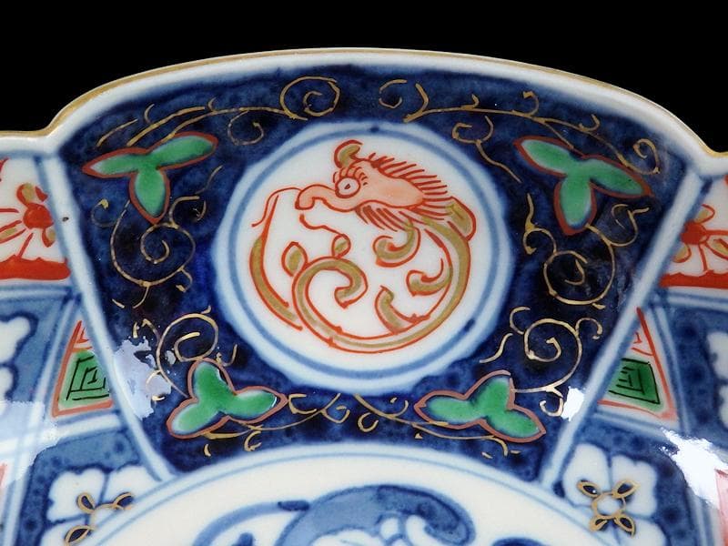 大聖寺伊万里 団龍紋に金唐草 中陰菱に花菱紋の図 膾