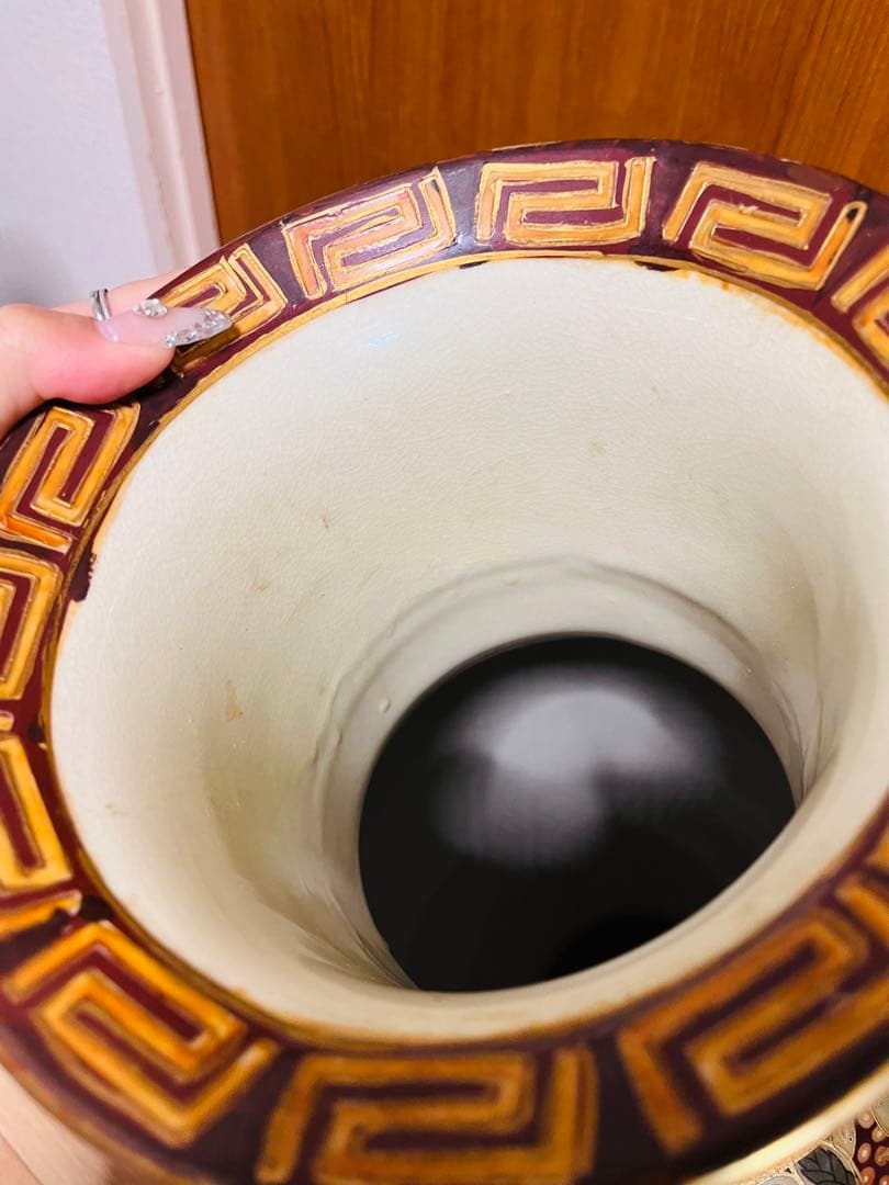 中国壺 飾り壺 中国製 チャイニーズ MADEINCHINA 大きい ゴールド