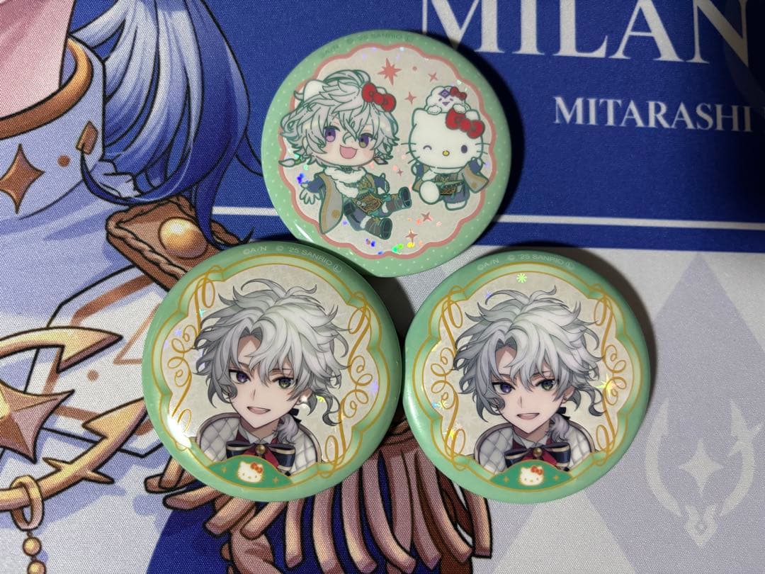 叢雲カゲツ 缶バッジ サンリオ - メルカリ