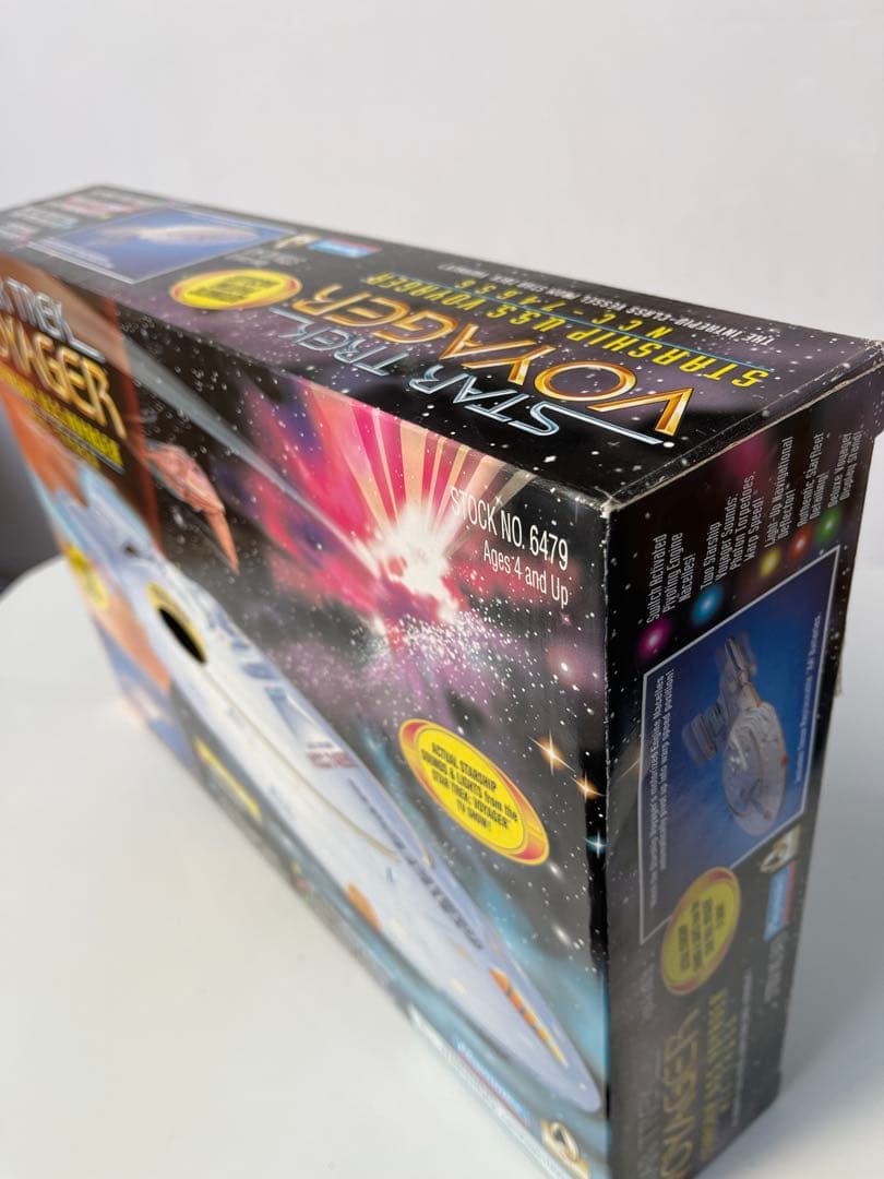 年末年始セール　スタートレック　ヴォイジャー号　プレイメイツ　希少品