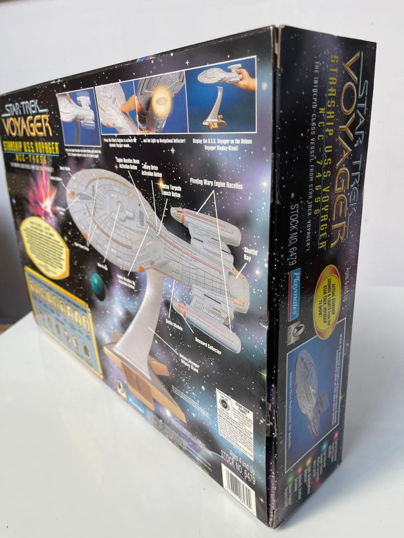 年末年始セール　スタートレック　ヴォイジャー号　プレイメイツ　希少品