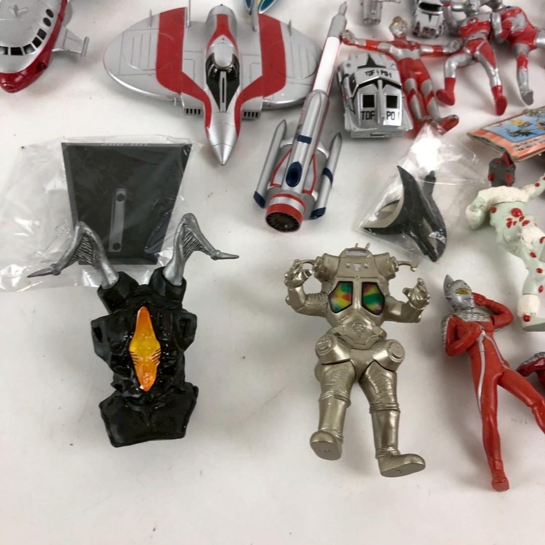 ウルトラマン 大量まとめ売り フィギュア 怪獣 メカ ミニチュア 食玩 ソフビ