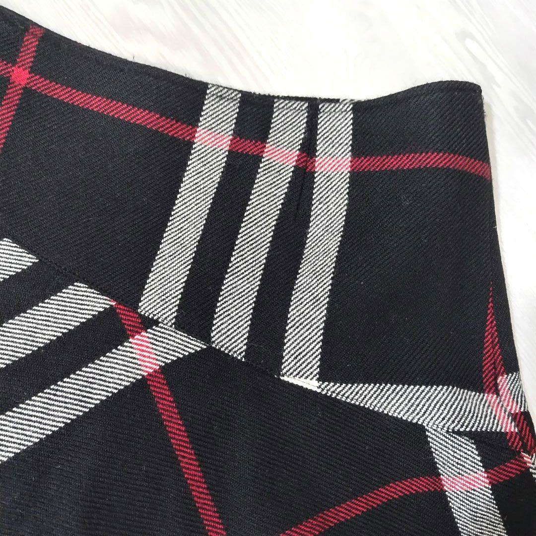 大きいサイズ　バーバリーロンドン　ひざ丈スカート　ノバチェック　メガチェック