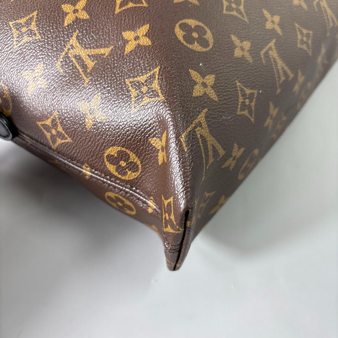 極美品 ルイヴィトン モノグラム マカサー ポルトドキュマン M54019