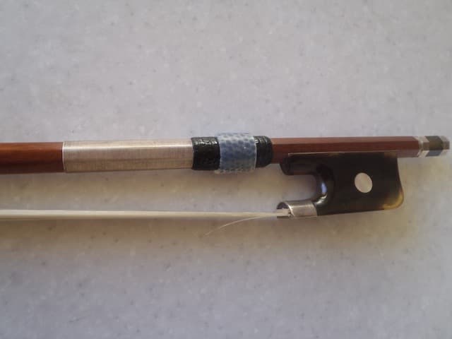 ☘️ べっこう 鼈甲 フロッグのチェロ 弓 シャコンヌにて当時価格33万円