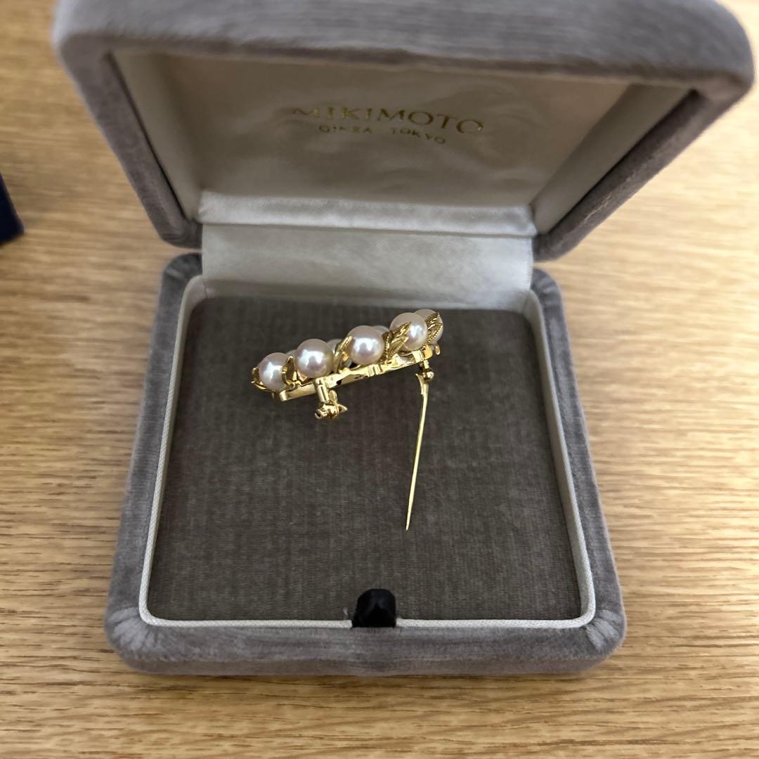 MIKIMOTO ミキモト真珠パールK18 葉彫り月桂樹ブローチ