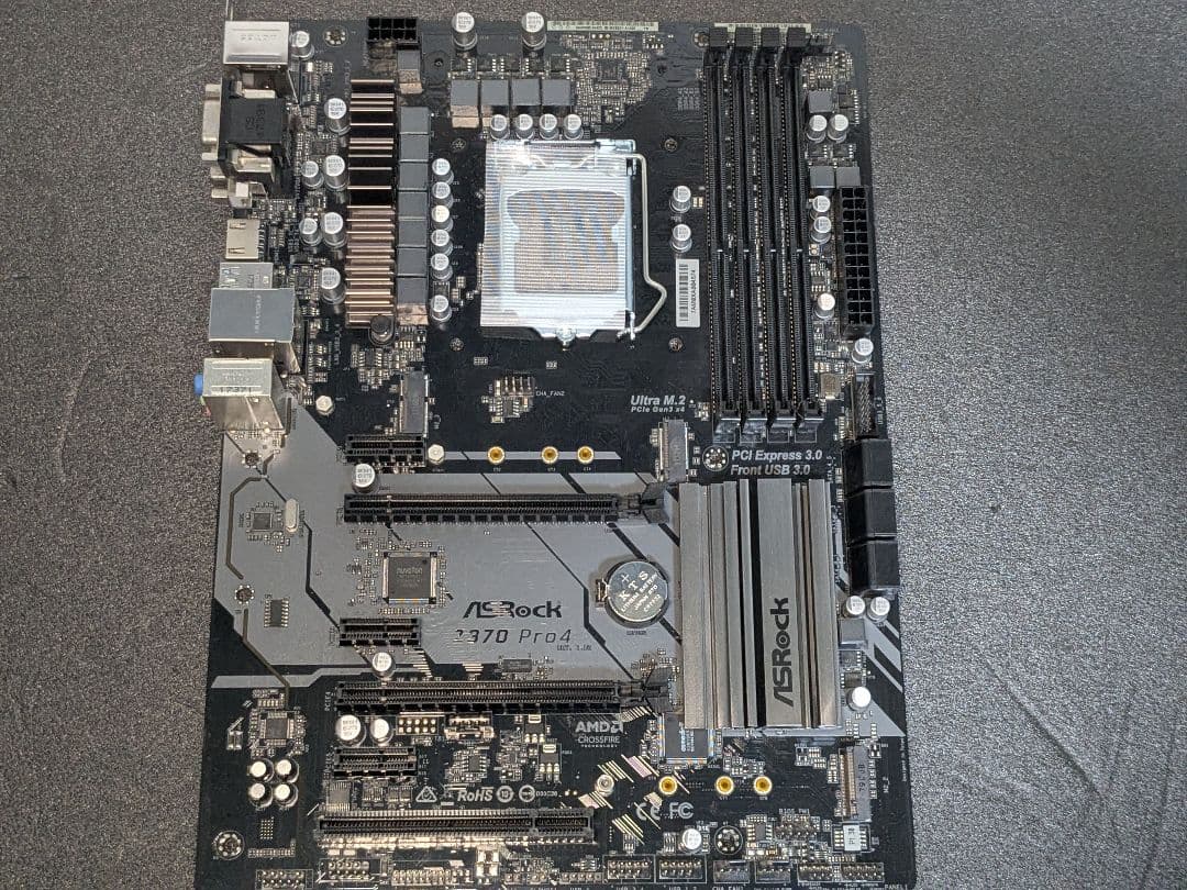 マザーボード ASRock Z370 Pro4