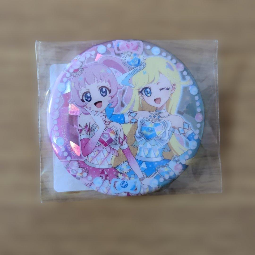 ひみつのアイプリ DMMくじ E賞 ホログラム缶バッジ ひまり & みつき