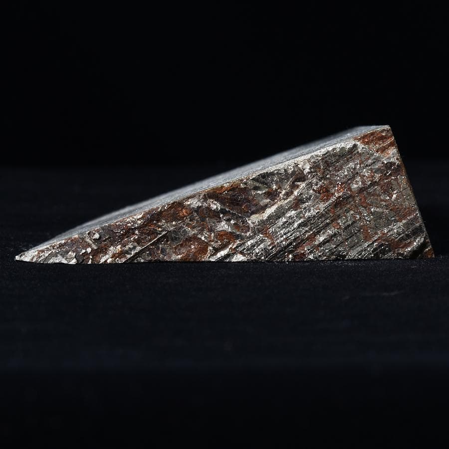 アルタイ隕石 隕石 鉄隕石 メテオライト ナチュラル 原石 重さ約944g