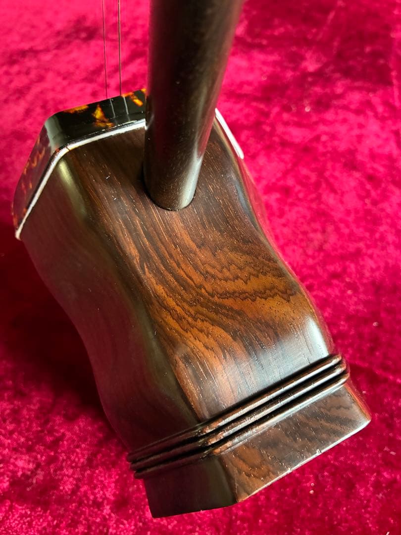 格安二胡★最上級・明清旧料・老紅木★錦蛇皮★蘇州科韻・李玉貴製作★十年保証