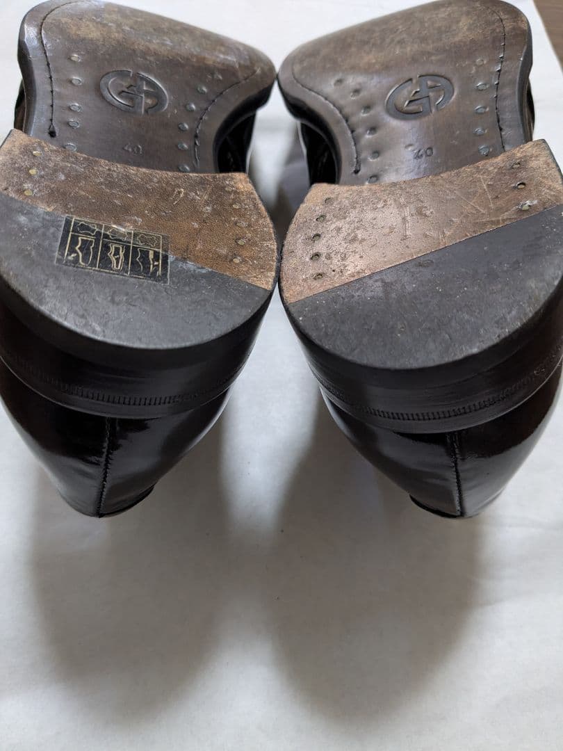 エ*ド様 GIORGIO ARMANI ジョルジオ・アルマーニ エナメルブラック