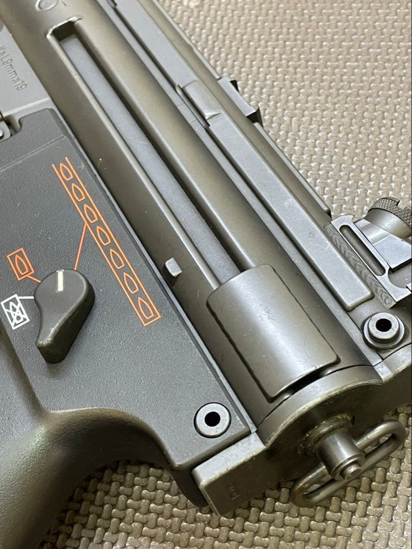 東京マルイ MP5K クルツ　メタルペイント、フルメンテ済み、ライトカスタム