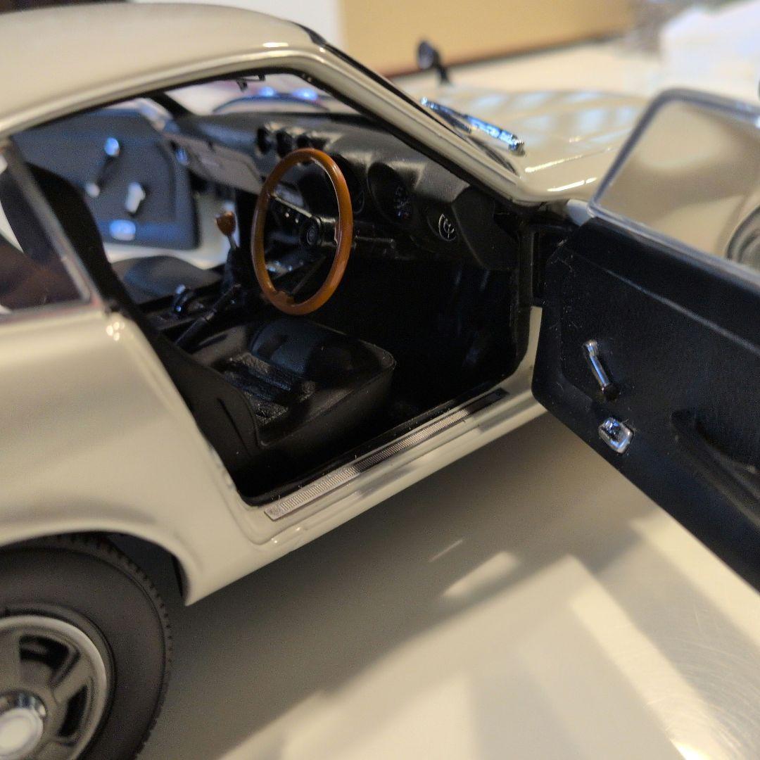 フェアレディZ ホワイト 1/18 ミニカー 京商 NISSAN TOY Car