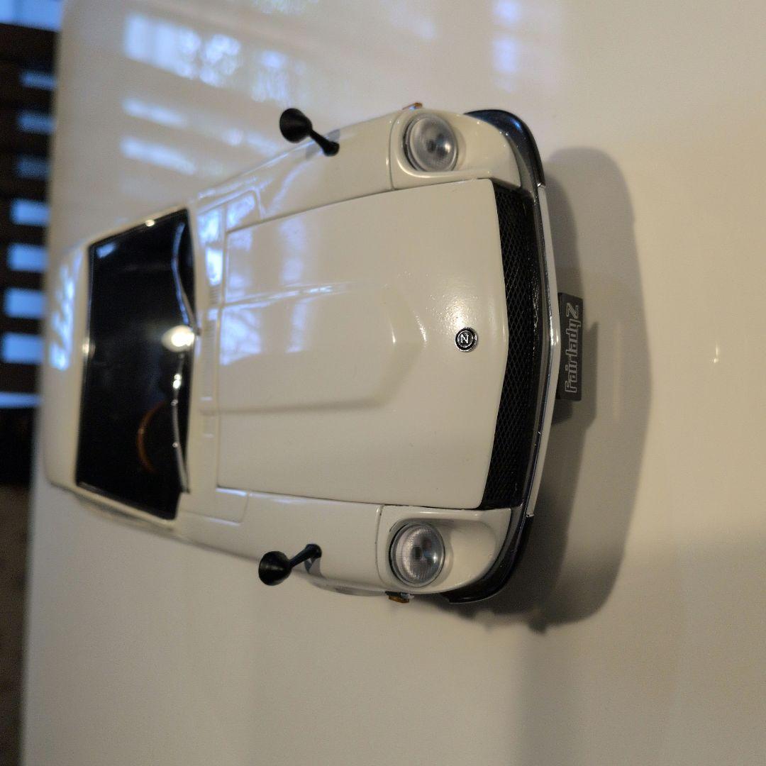 フェアレディZ ホワイト 1/18 ミニカー 京商 NISSAN TOY Car