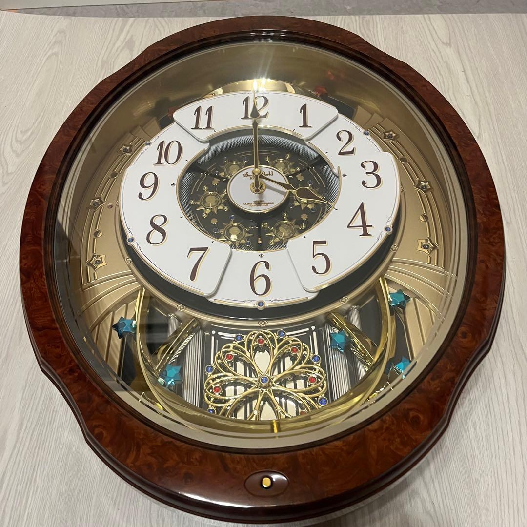 未使用品❗️リズム時計 電波カラクリ掛け時計 スモールワールドブルームGO