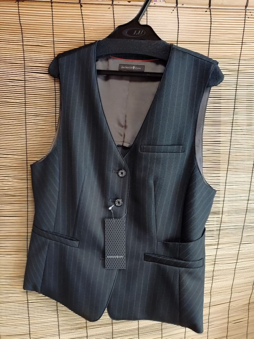 新品　SELERY　セロリー　事務服　ストレッチ スカート　ベスト　15号