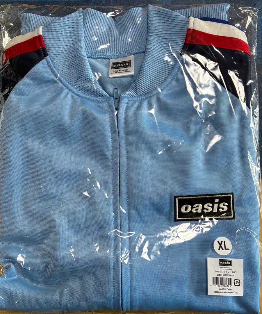 新品未開封】Oasis Live Foreverトラックジャケット XLサイズ - メルカリ