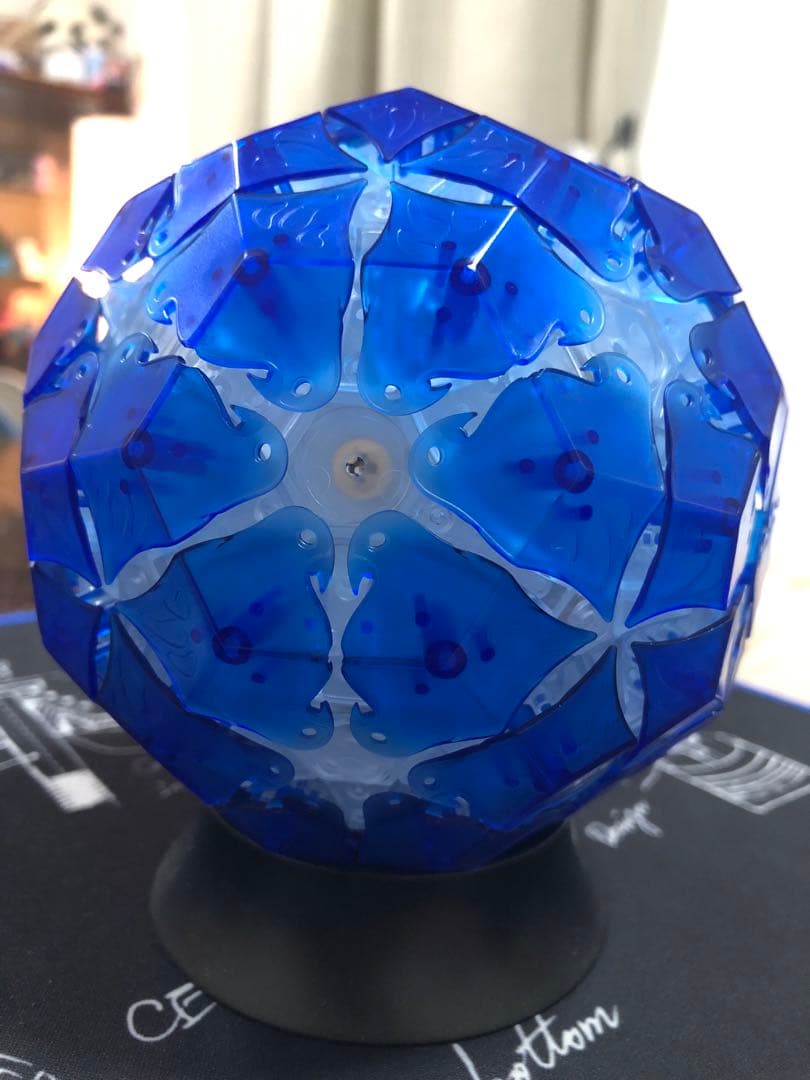 VERYPUZZLE LOVEBIRD 12COLORSルービックキューブパズル