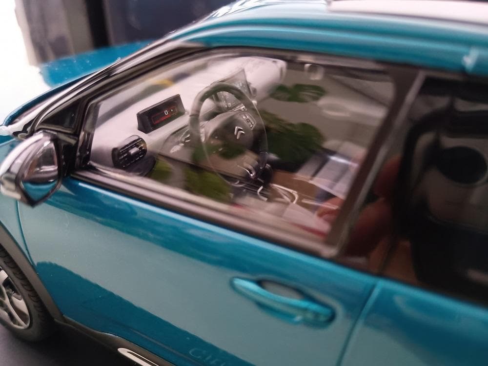 ノレブ シトロエン Citroen C4 カクタス 2018 1/18